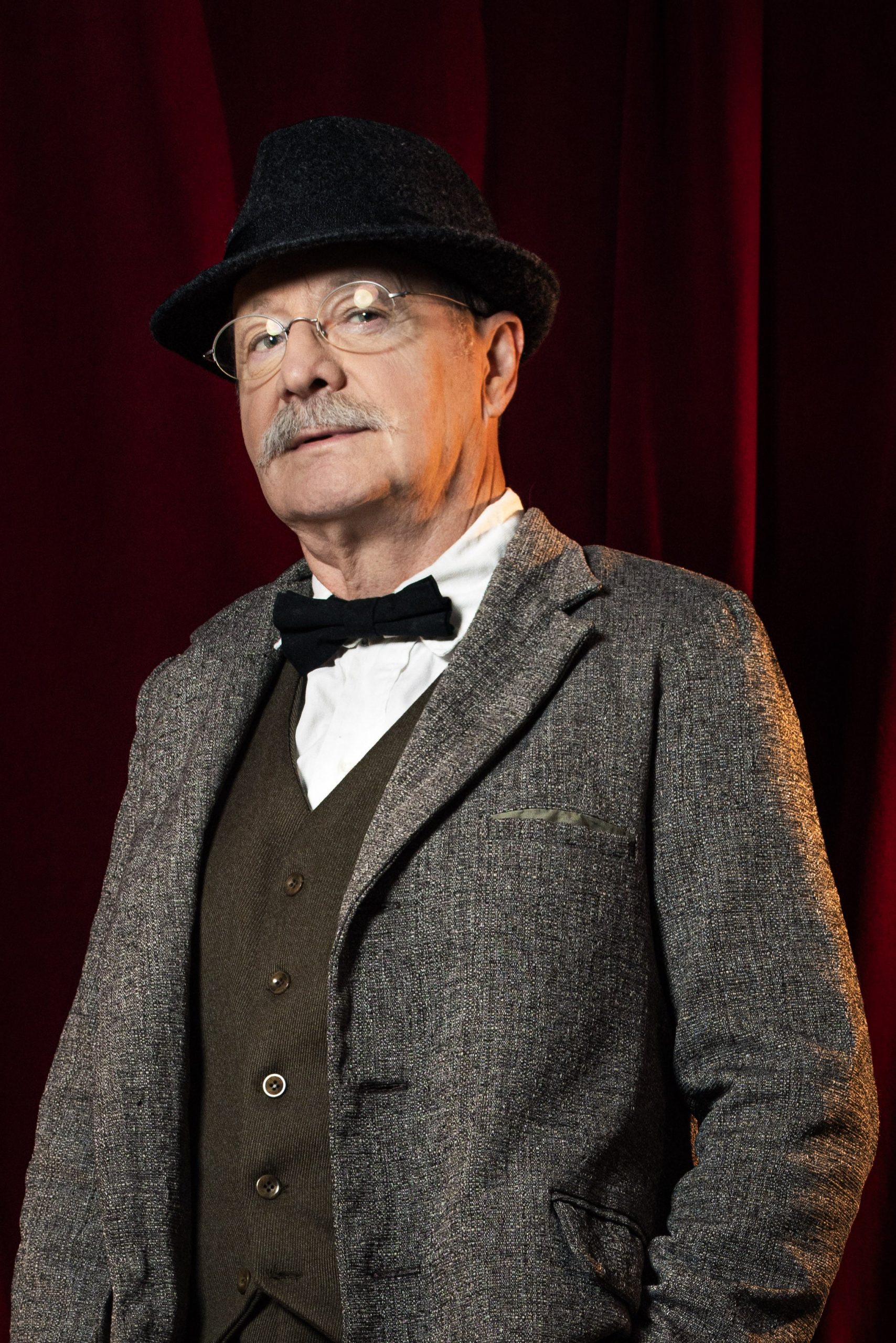 costume homme vintage vert style 1930