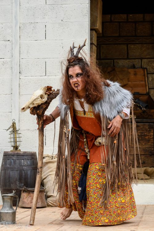 Location costume sorcière de la forêt, Baba Yaga