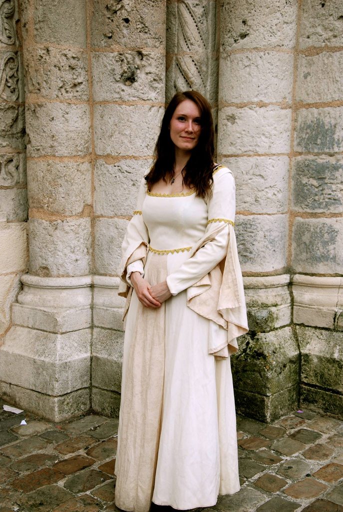 Tenue d'évocation médievale