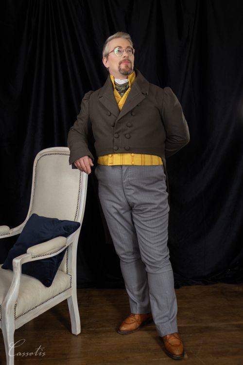 Costume regence homme vert et jaune